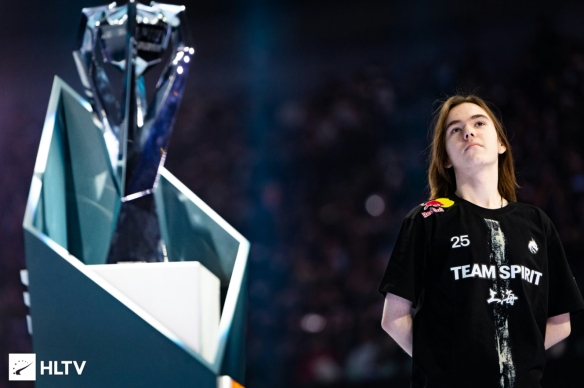 Anyone's Legend 将面对 T1 争夺 MSI 2025 总决赛的最后一个名额