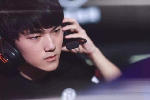 媒体人：LOL项目沙特方面还额外给了100万美元 8个队伍平均分