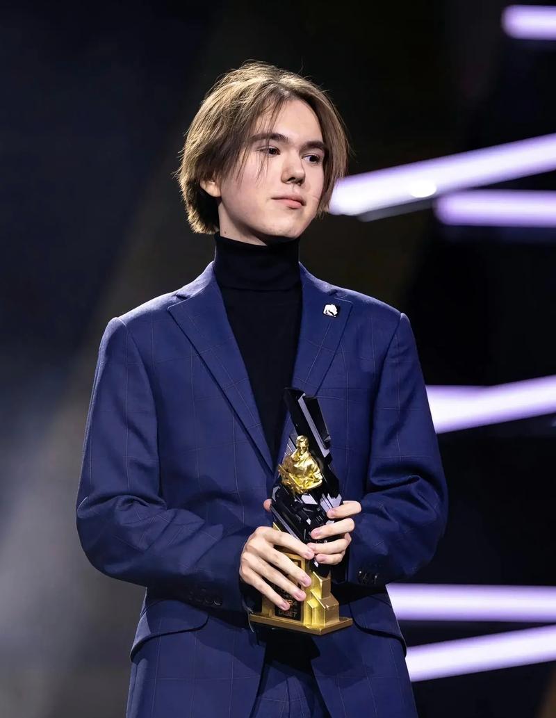 再见~LGD官方：队内功勋老将Jinjiao正式宣布退役